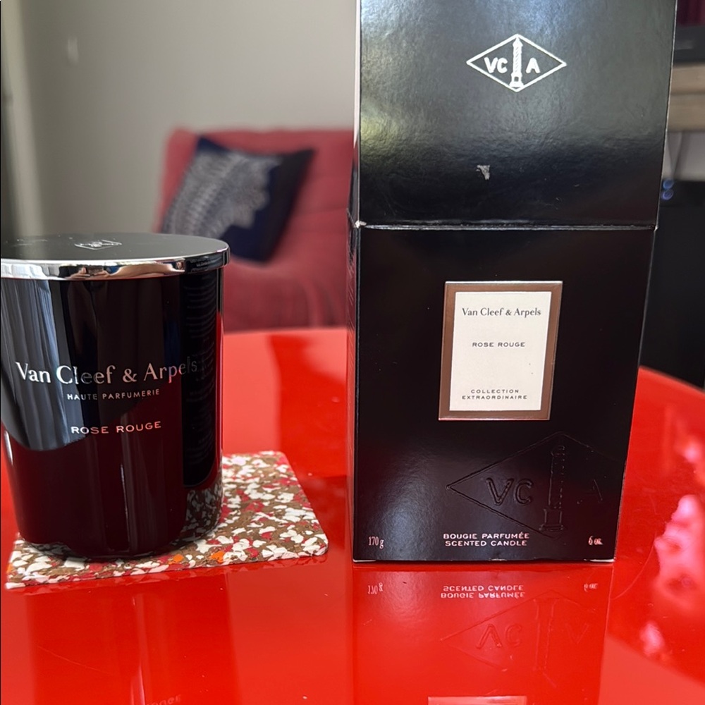 Van Cleef & Arpels Rose Rouge Scented Candle